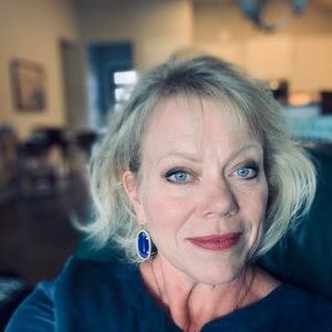 Meet your Posher, Terri